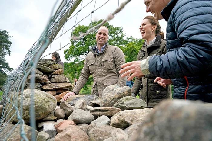 Deși au fost cu zâmbetele până la urechi în timpul vizitei, Ducii de Cambridge au avut nevoie de o pauză „romantică”