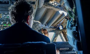 Nicușor Dan s a întors în România după blocajul provocat de zăpadă la Paris FOTO Facebook jpg