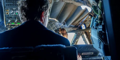 Nicușor Dan s a întors în România după blocajul provocat de zăpadă la Paris FOTO Facebook jpg