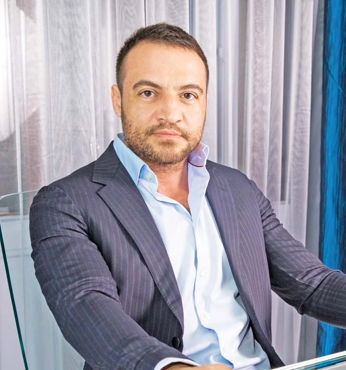 dr. Ovidiu Peneş
