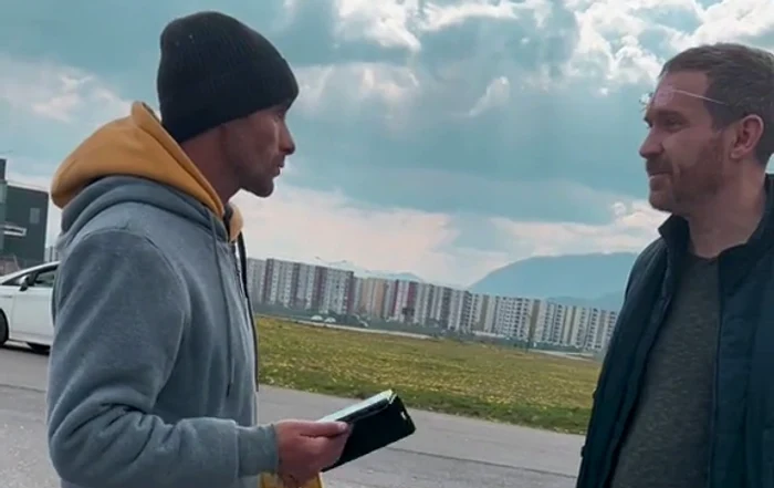 Postare virală cu un profesor și un tânăr care se ținea după elevi FOTO Claudia Șuteu