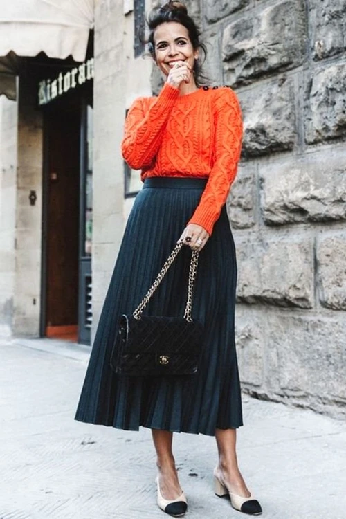 large Fustany Fashion Style Ideas Street Style Looks Outfits Pleated Skirts 19 jpg jpeg