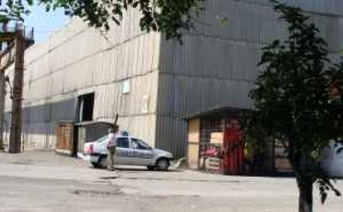 Piteşti: Un muncitor şi-a pierdut viaţa după ce a căzut de la 25 de metri