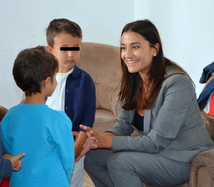 Claudia Pătrășcanu și fiii ei, Nicholas (4 ani) și Gabriel (6ani), locuiesc la Constanța foto: arhivă personală