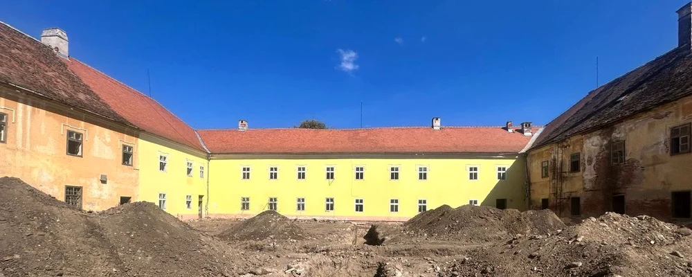 Lucrări pentru reabilitarea fostului orfelinat Maria Tereza din Sibiu
