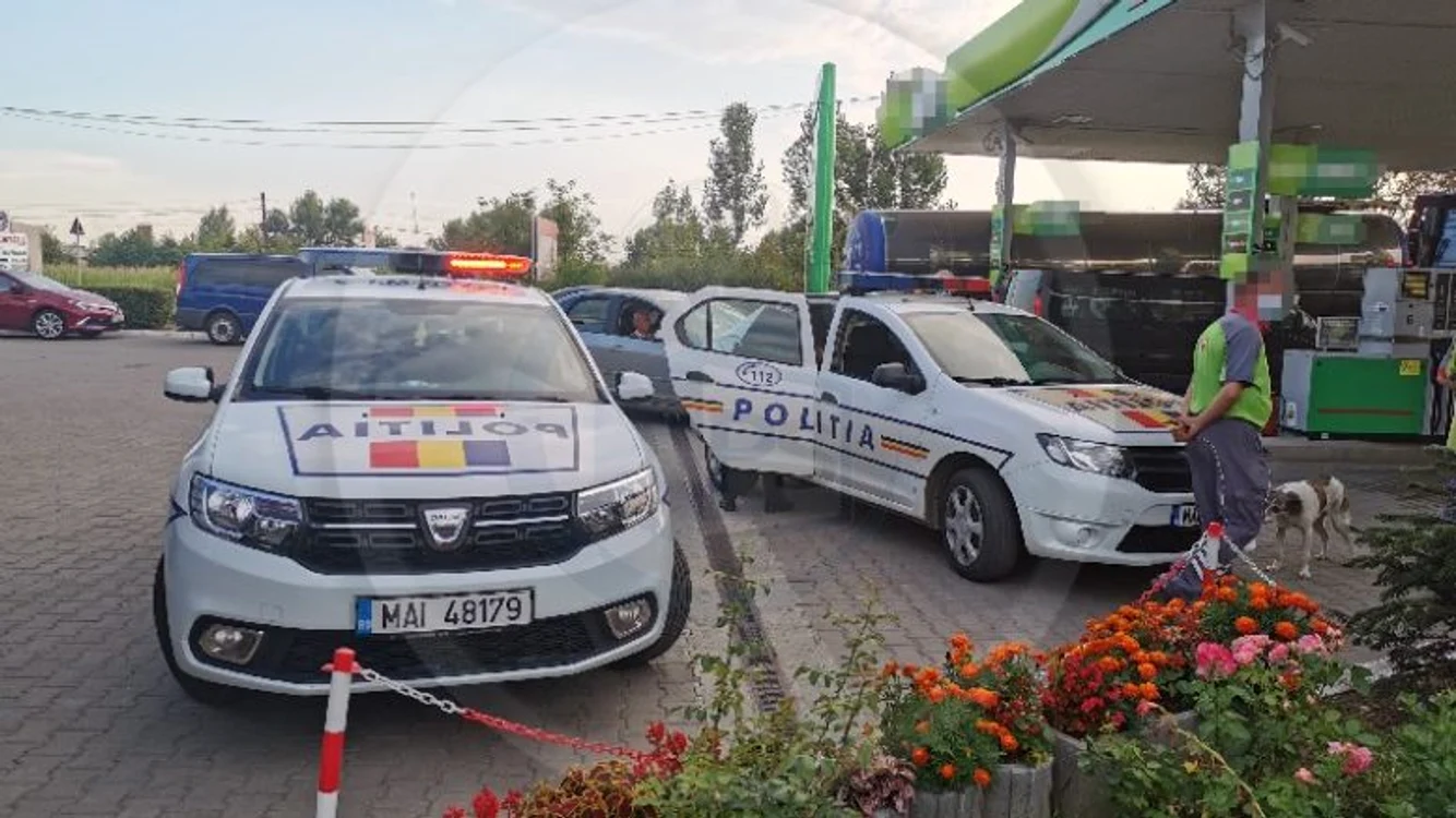 Bebelușul a fost născut într-o benzinărie în Satu MareFoto: presasm.ro