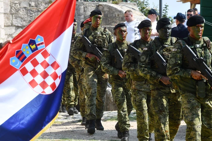 Serviciu militar obligatori în Croația FOTO: X