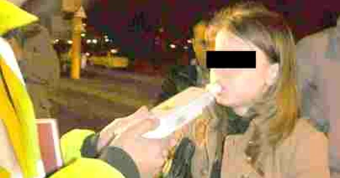 Pe numele tinerei a fost intocmit un dosar penal. Foto arhiva Adevarul