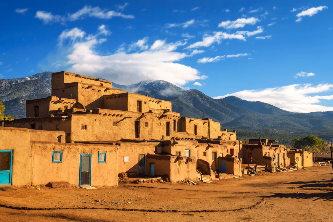 Taos Pueblo FOTO Shutterstock 