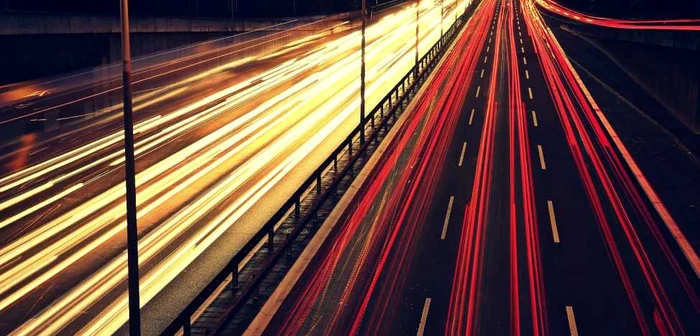 Autostrada Piteşti-Sibiu este una dintre cele mai cerute investiţii în infrastructură de către companiile din România, care au spus de nenumărate ori că pierd timp şi bani din cauza traficului care se desfăşoară cu greutate pe Valea Oltului FOTO: Guliver/ Getty Images
