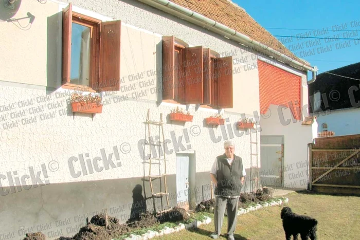 Ioana Vlas trăieşte dintr-o pensie de urmaş de 2.000 de lei