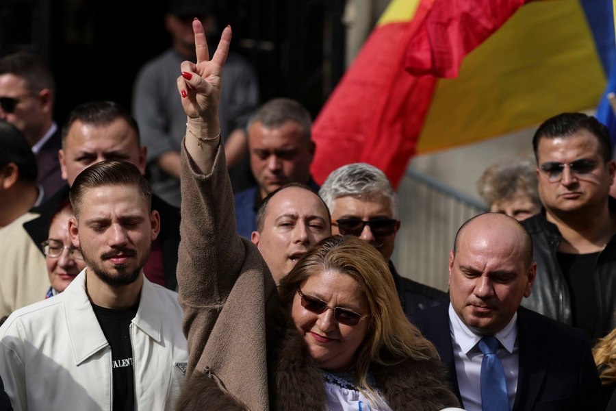 Cum explică BEC decizia de respingere a candidaturii Dianei Șoșoacă: „Luările de poziție, contrare principiilor și valorilor constituționale”