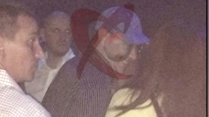 Victor Ponta, fotografiat într-un club din Dubai