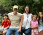 Anca Serea a avut 8 serbări  