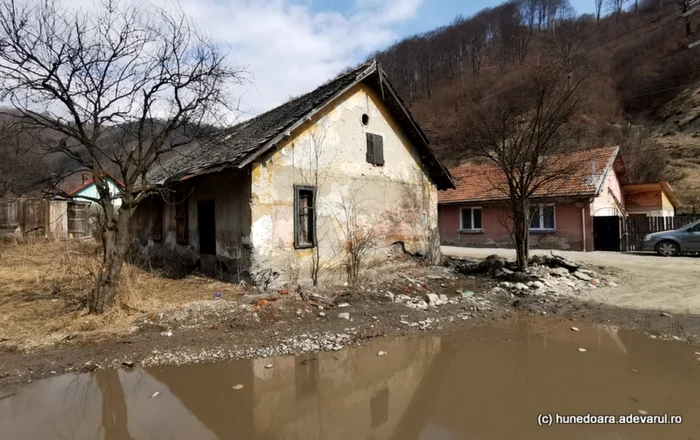 locul unde a functionat lagarul de prizonieri sovietici vulcan foto daniel guţă adevarul