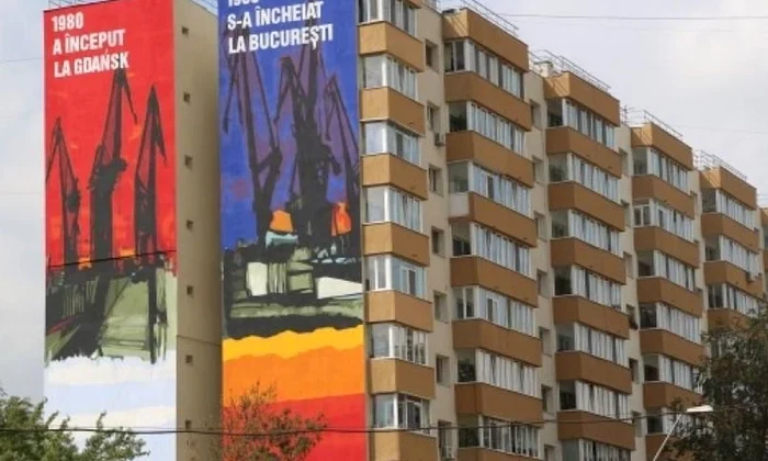 25 de ani de libertate, comemorați pe zidurile blocurilor comuniste jpeg
