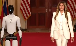 melania jpg