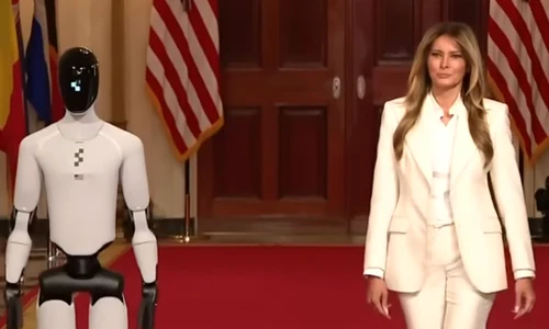 melania jpg