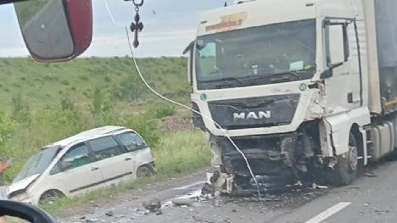 Patru oameni au murit într-un accident în Bihor. Foto: alesdonline.ro / Ionela Coste