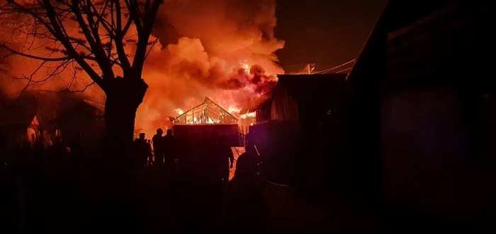 incendiu arges foto news