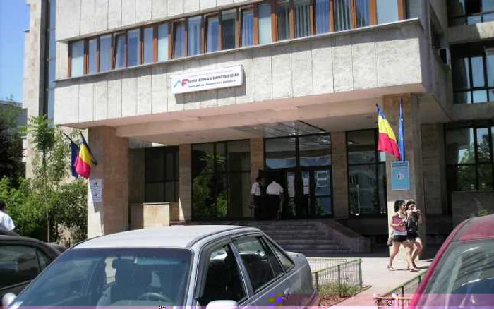 Aproape 1.000 de agenţi economici din Scorniceşti au fost transferaţi la Slatina