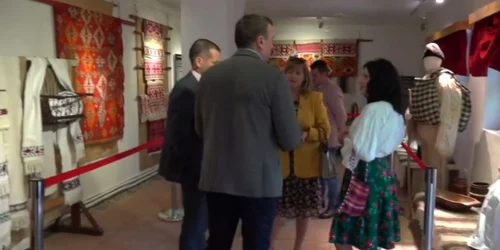 expozitie  Din  MM la Golesti