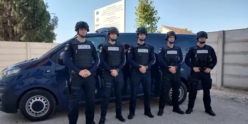 echipa antitero jandarmerie01 jpg