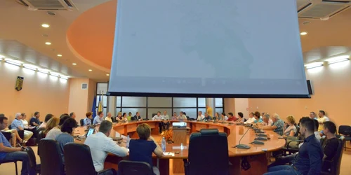 Dezvoltatorii au fost informaţi la o întâlnire la Primărie