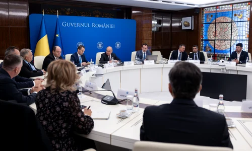 Consultări ale prim ministrului Ilie Bolojan cu reprezentanții marilor rețele comerciale gov ro1 jpg