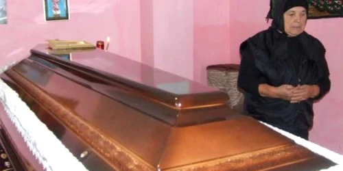 Sicriul cu trupul neînsufleţit al lui Constantin Purice a ajuns miercuri acasă