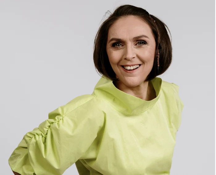 Designerul Adela Pârvu. Sursă foto: Facebook