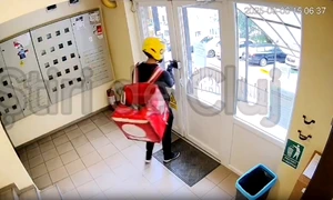 livrator din cluj a furat mancarea foto stiri de cluj