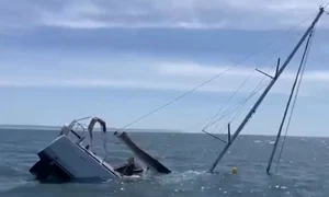 ambarcatiune scufundata portugalia cap video jpg