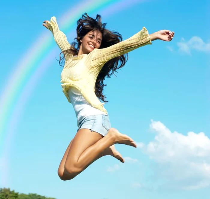 
    Bucură-te de lucrurile mărunte, fii optimistă şi ai grijă de sănătatea ta!  