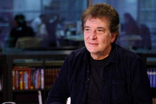 „E un mare lux să faci muzica pe care vrei să o faci“ – interviu cu Iulian VRABETE jpeg