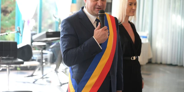 catalin chereches si sotia jpg