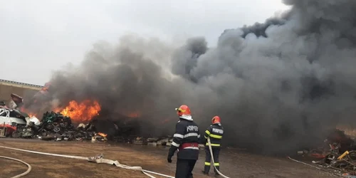 incendiu in simeria foto isu hunedoara