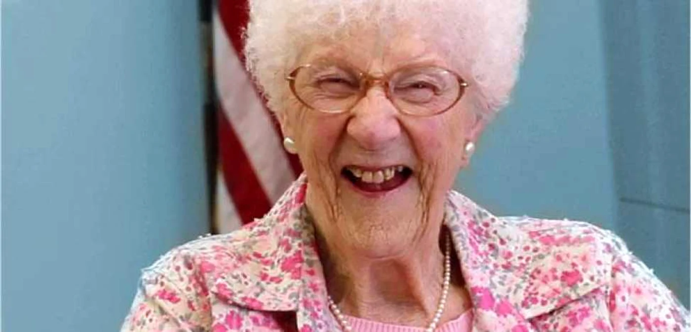 Edythe Kirchmaier are 105 ani şi conduce de 86 de ani FOTO Facebook