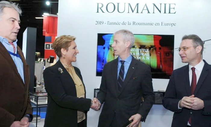 Livre Paris 2019    Ministrul francez al Culturii a vizitat standul României la Salonul de Carte de la Paris jpeg