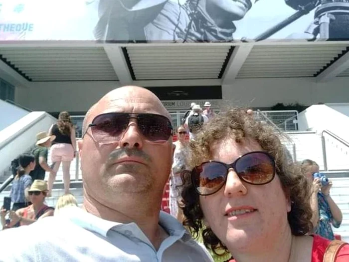 
    Ionel Adrian Alexandroae și soția lui au povestit pentru presa italiană că au folosit telecabina cu doar 24 de ore înainte de tragedieFoto: La Republica  