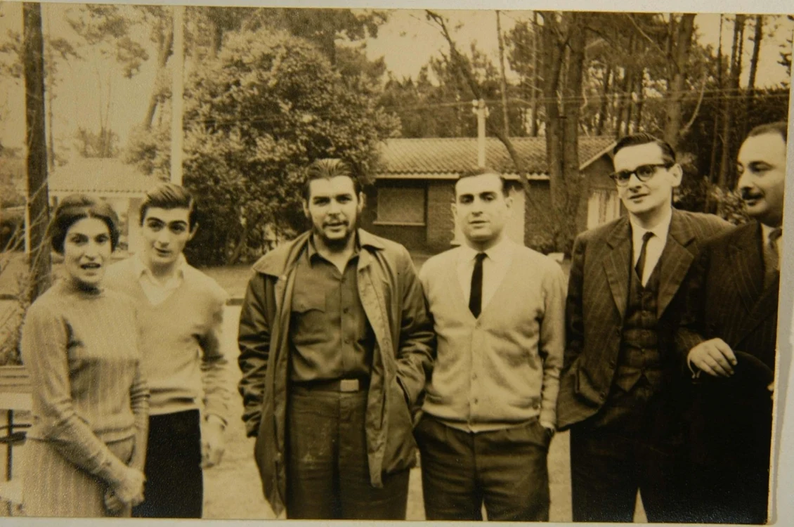 Celia Guevara Juan Martin Guevara Che Guevara si Roberto Guevara in Uruguay