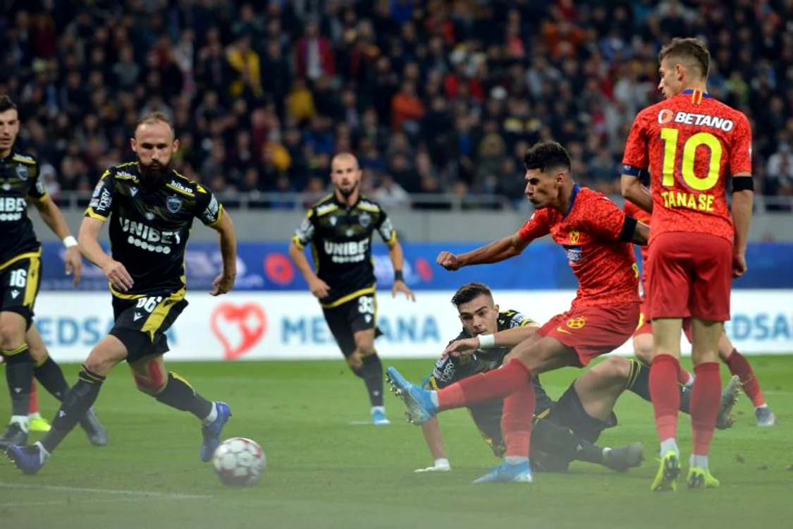 
    Florinel Coman a marcat golul prin care FCSB a egalat pe Dinamo în Derby de RomaniaFOTO: Sportpictures.eu  