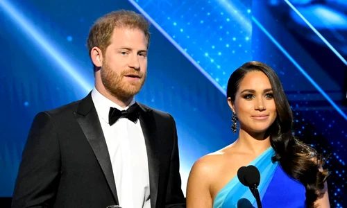 Meghan Markle și Prințul Harry pe scenă la Premiile NAACP, 2022, Profimedia (1) jpg