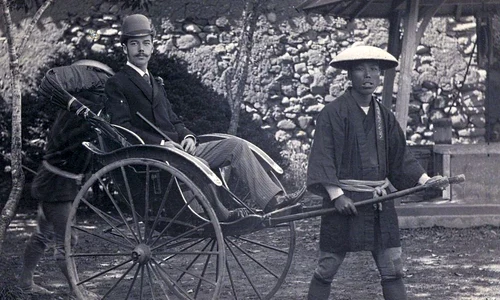 Incidentul Ôtsu: Ultimul țar al Rusiei, atacat cu o sabie în timpul unei vizite în Japonia   jpeg