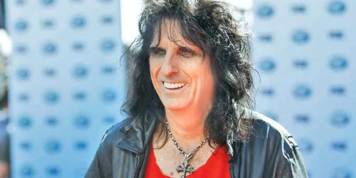 Alice Cooper a vândut peste 50 de milioane de albume în 40 de ani de carieră 