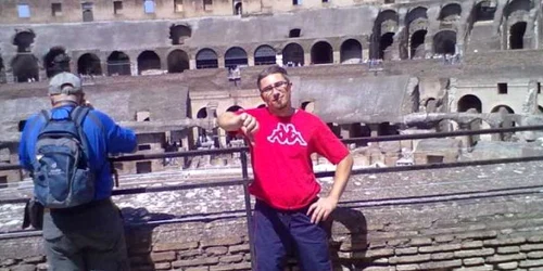 Marius spune că se va întoarce în România peste câţiva ani. 