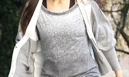 article 2084548 0f6559c900000578 821 306x643 jpeg