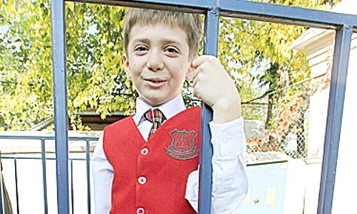 Înghesuială la moaşte jpeg