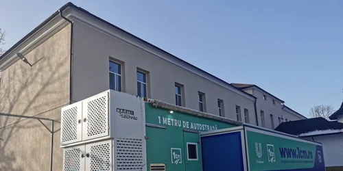 unitate mobila de terapie intensiva