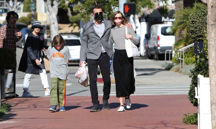1 ben affleck si ben affleck si violet2 jpg jpeg